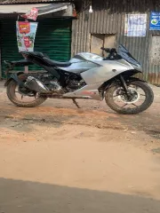 Suzuki Gixxer SF